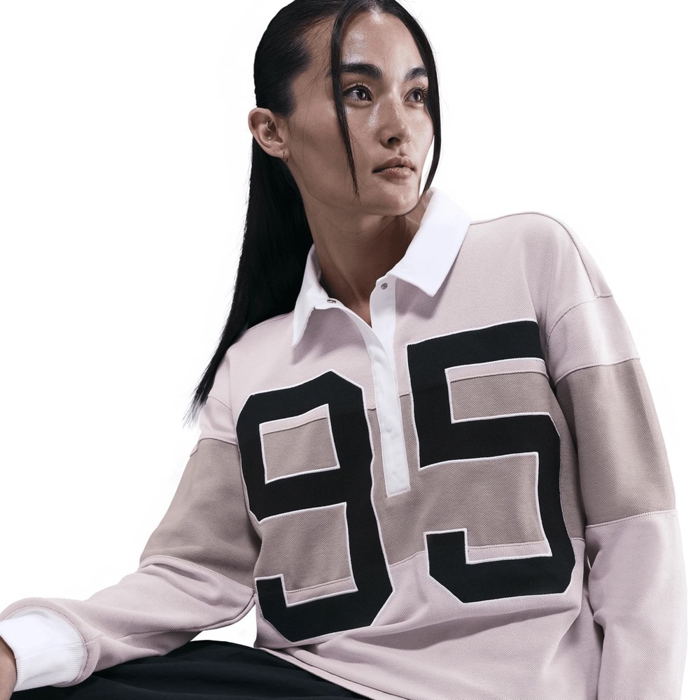 Nike sportswear Womens Pink Pique Jersey Top with '95' Design